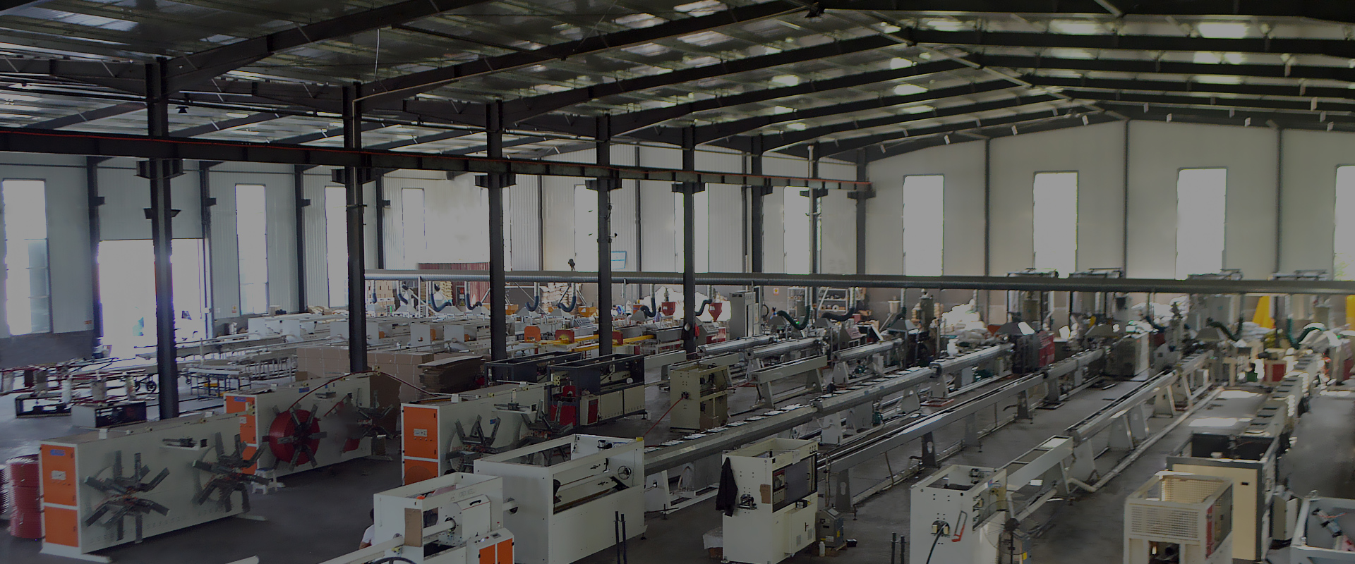 打造百年企業(yè)，樹(shù)立行業(yè)標(biāo)桿